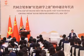 Tổng Bí thư, Chủ tịch nước Tô Lâm phát biểu tại buổi gặp gỡ thanh niên hai nước tham gia chương trình “Hành trình Đỏ nghiên cứu, học tập.” (Ảnh: Thống Nhất/TTXVN)