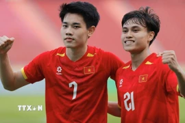 U22 Việt Nam quyết thắng, giành vé vào chung kết bóng đá nam SEA Games 33. (Ảnh: Minh Quyết/ TTXVN)