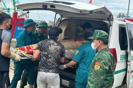 Thi thể nạn nhân được bàn giao cho gia đình.