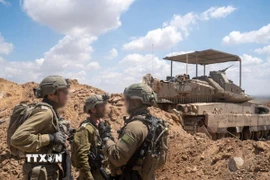 Binh sỹ Israel được triển khai tại Dải Gaza. (Ảnh: THX/TTXVN)