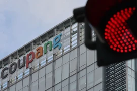 Coupang Financial bị thanh tra do cáo buộc cho vay lãi suất cao.
