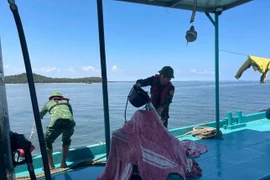 Quảng Ninh: Cháy tàu chở xăng trên biển Móng Cái, 3 thuyền viên bị thương