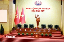 Đoàn Chủ tịch điều hành Đại hội. (Ảnh: TTXVN)