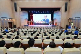 Bộ Giáo dục và Đào tạo đề nghị tạm dừng công tác quy hoạch đối với Chủ tịch hội đồng trường, Phó Chủ tịch hội đồng trường. (Ảnh minh họa: Lê Đông/TTXVN)