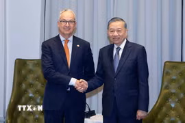 Tổng Bí thư, Chủ tịch nước Tô Lâm tiếp ông Nicolas Moore, Đặc phái viên của Chính phủ Australia về Đông Nam Á. (Ảnh: Thống Nhất/TTXVN)