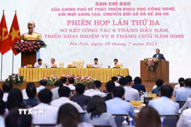 Phiên họp lần thứ 3 Ban Chỉ đạo về phát triển khoa học, công nghệ, đổi mới sáng tạo, chuyển đổi số và Đề án 06. (Ảnh: Dương Giang/TTXVN)