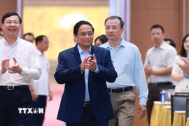 Thủ tướng Phạm Minh Chính đến Phiên họp lần thứ 3 BCĐ về phát triển khoa học, công nghệ, đổi mới sáng tạo, chuyển đổi số và Đề án 06. (Ảnh: Dương Giang/TTXVN)