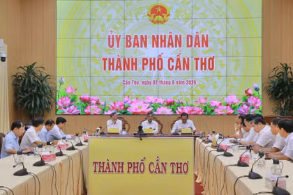 Quang cảnh cuộc họp. (Ảnh: Cổng Thông tin điện tử thành phố Cần Thơ)