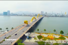 Cầu Rồng, một trong những biểu tượng của thành phố Đà Nẵng. (Ảnh: Thanh Phong/Vietnam+)