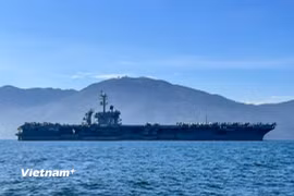 Diện mạo biên đội tàu sân bay Hoa Kỳ trong lần thứ 4 đến thăm Việt Nam
