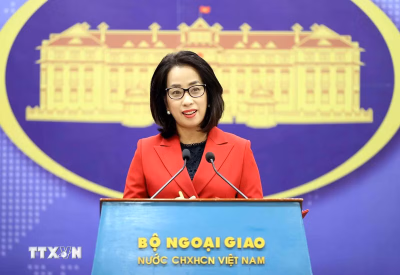 Hoan nghênh chính sách của Nga về việc miễn thị thực cho công dân Việt Nam