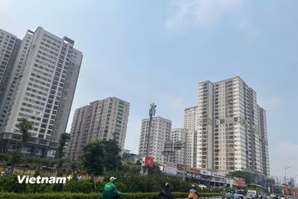 Nhiều người dân trì hoãn mua nhà khi mặt bằng lãi suất ngân hàng tăng cao. (Ảnh: Việt Hùng/Vietnam+)