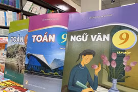 Sách giáo khoa in mới năm 2026. (Ảnh: PV/Vietnam+)