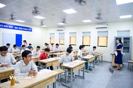Thí sinh dự thi tốt nghiệp trung học phổ thông năm 2025. (Ảnh: Minh Sơn/Vietnam+)