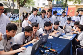 Công nghệ số đang trở thành một phần của giáo dục hiện đại. (Ảnh: Vietnam+)