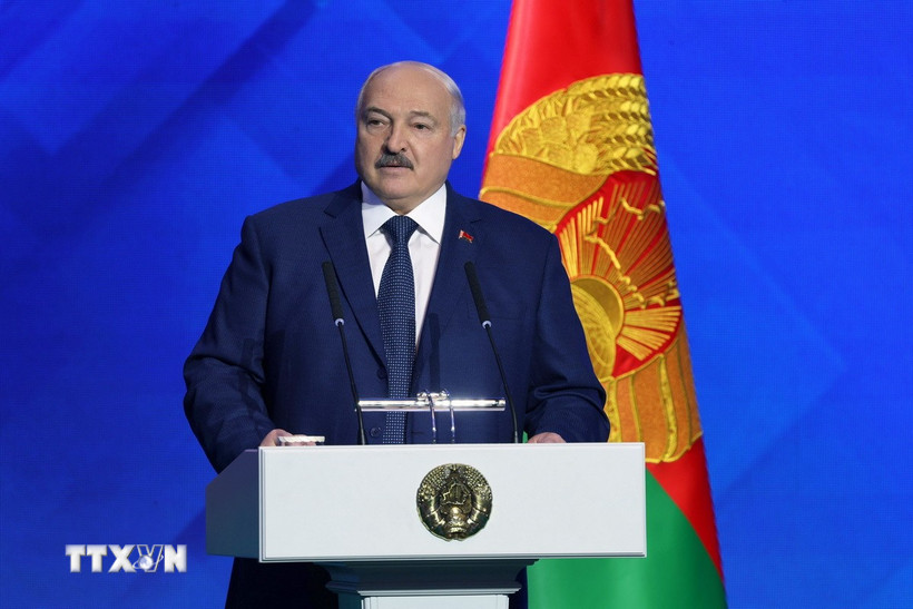 Tổng thống Belarus Alexander Lukashenko phát biểu tại Minsk. (Ảnh: THX/TTXVN)