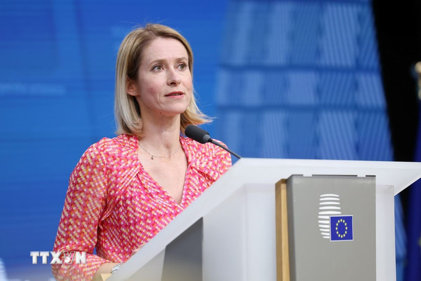 Đại diện cấp cao về chính sách đối ngoại và an ninh của EU Kaja Kallas phát biểu trong cuộc họp báo ở Brussels, Bỉ. (Ảnh: THX/TTXVN)