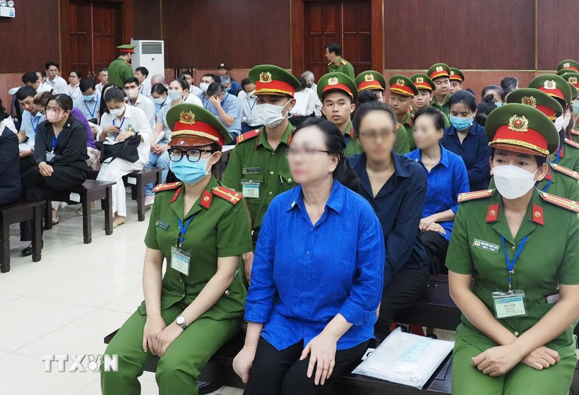 Bị cáo Trương Mỹ Lan tại phiên tòa. (Ảnh: Hồng Giang/TTXVN)