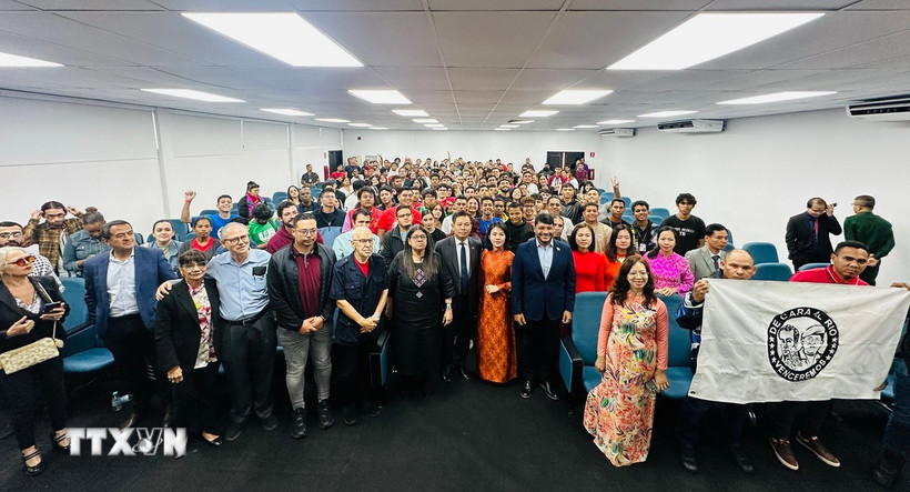 Quang cảnh buổi lễ. (Ảnh: Đại sứ quán/TTXVN phát)