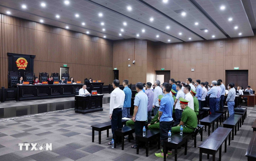 Quang cảnh phiên tòa. (Ảnh: Phạm Kiên/TTXVN)
