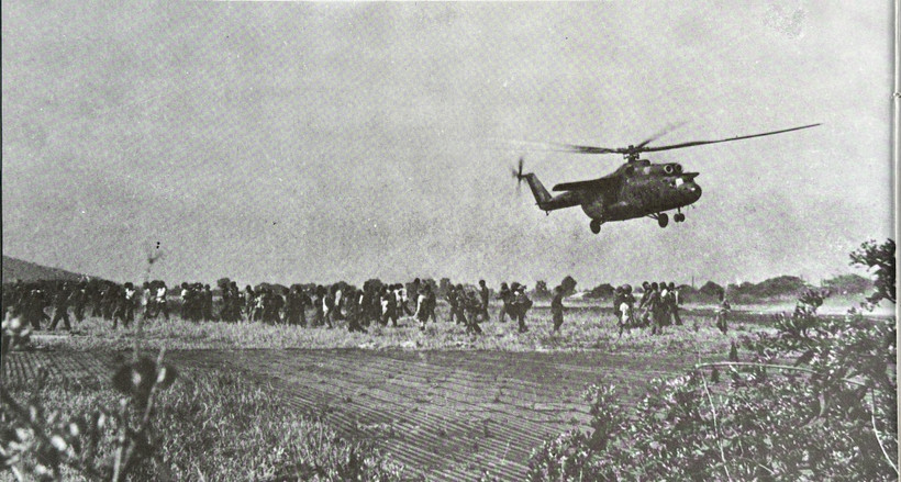 Máy bay tham gia cuộc tổng tiến công nổi dậy Mùa Xuân 1975. (Nguồn: Vietnam Airlines)