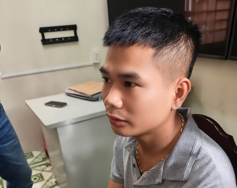 Đối tượng Đỗ Văn Hưng tại Cơ quan điều tra. (Ảnh: Công an Hưng Yên)