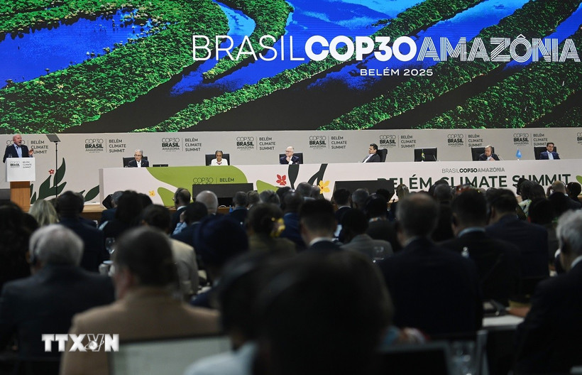 Toàn cảnh Hội nghị lần thứ 30 các bên tham gia Công ước khung của Liên hợp quốc về biến đổi khí hậu (COP30) tại Belem. (Ảnh: THX/TTXVN)
