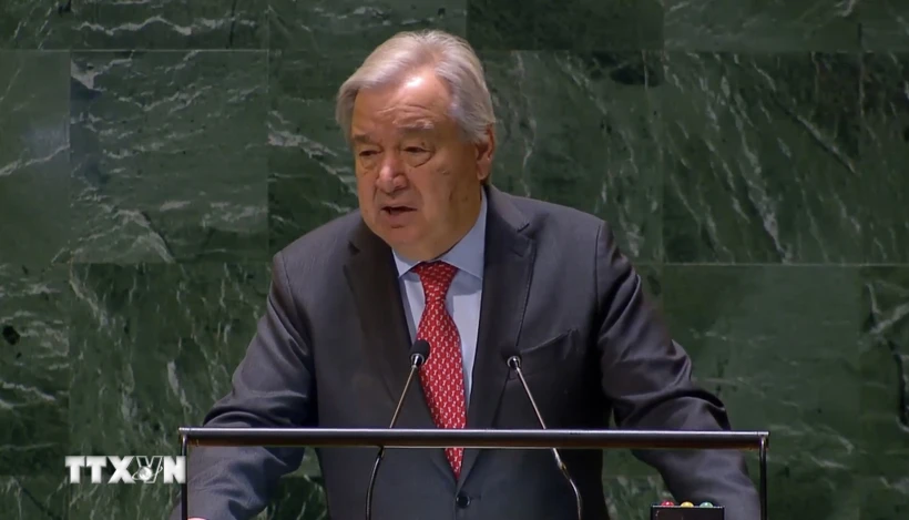 Tổng Thư ký Liên hợp quốc António Guterres trình bày các ưu tiên trong chương trình nghị sự năm 2025. (Ảnh: Quang Huy/TTXVN)