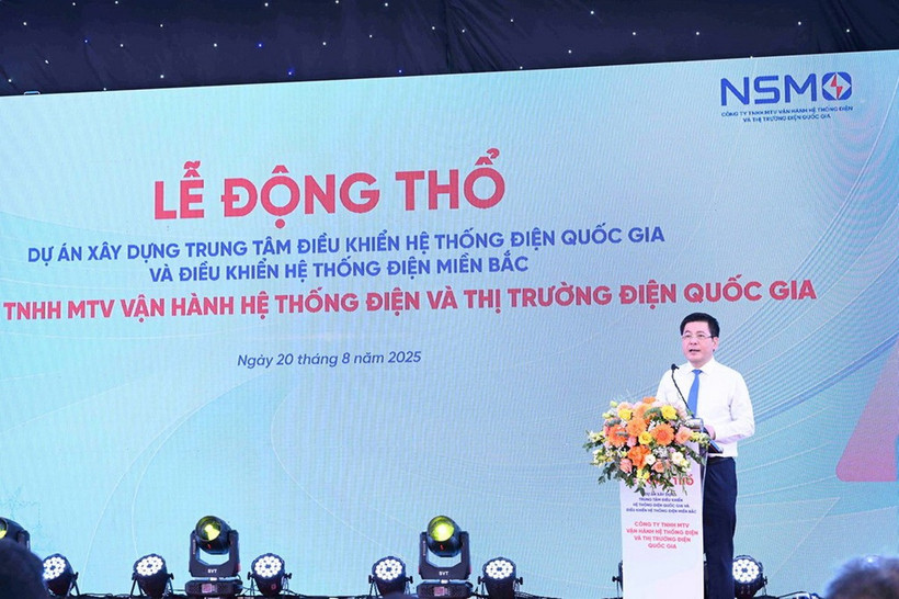 Bộ trưởng Bộ Công Thương Nguyễn Hồng phát biểu tại buổi lễ. (Ảnh: BNews/TTXVN)