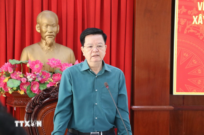 Phó Thủ tướng Mai Văn Chính phát biểu tại buổi làm việc với Ủy ban Nhân dân tỉnh Tây Ninh. (Ảnh: Bùi Giang/TTXVN)