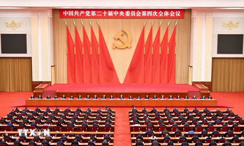 Toàn cảnh Hội nghị toàn thể lần thứ 4 Ban Chấp hành Trung ương Đảng Cộng sản Trung Quốc khóa XX (Hội nghị Trung ương 4) ở Bắc Kinh. (Ảnh: THX/TTXVN)