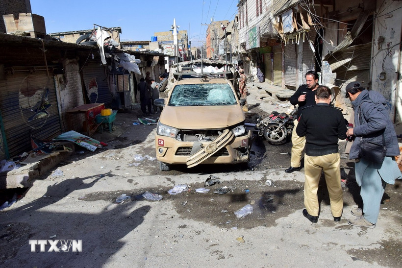 Hiện trường một vụ đánh bom ở Quetta, Pakistan. (Ảnh: THX/TTXVN)