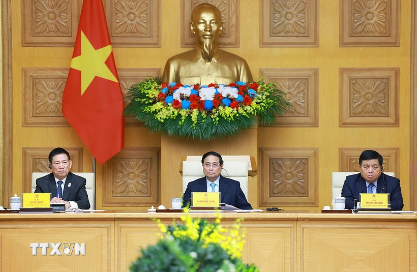 Thủ tướng Phạm Minh Chính và Phó Thủ tướng Hồ Đức Phớc, Phó Thủ tướng Nguyễn Chí Dũng chủ trì Tọa đàm với các doanh nghiệp Nhật Bản. (Ảnh: Dương Giang/TTXVN)