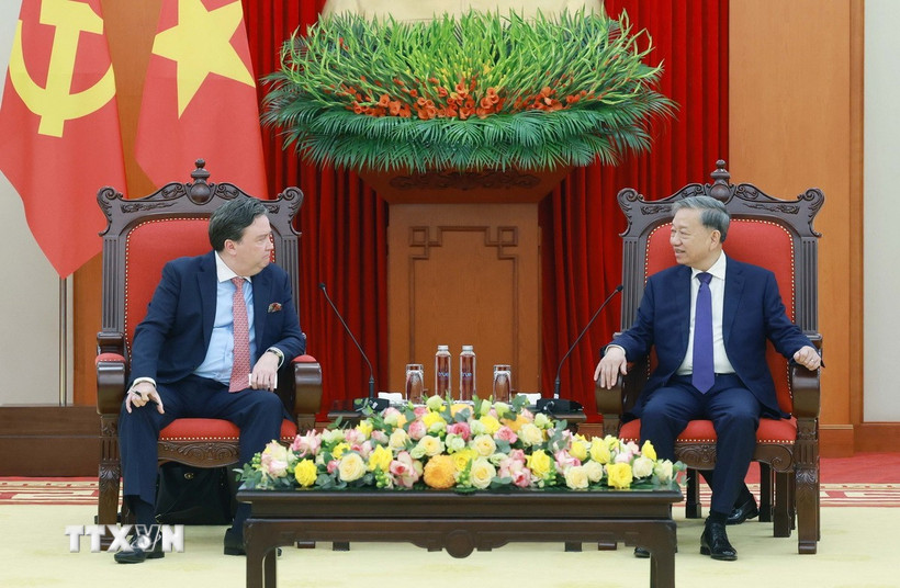 Tổng Bí thư Tô Lâm tiếp Đại sứ Hoa Kỳ tại Việt Nam Marc E. Knapper. (Ảnh: Thống Nhất/TTXVN)
