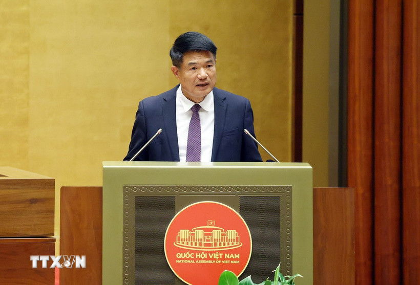 Viện trưởng Viện Kiểm sát Nhân dân tối cao Nguyễn Huy Tiến trình bày Báo cáo công tác nhiệm kỳ 2021-2026 của Viện kiểm sát Nhân dân tối cao. (Ảnh: Phạm Kiên/TTXVN)