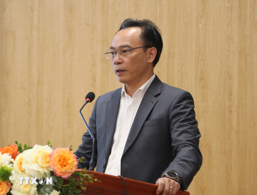 Tại Quyết định số 1885/QĐ-TTg, Thủ tướng Chính phủ điều động, bổ nhiệm ông Hoàng Minh Sơn, Thứ trưởng Bộ Giáo dục và Đào tạo giữ chức Chủ tịch Hội đồng, Giám đốc Đại học Quốc gia Hà Nội. (Ảnh: Minh Thu/TTXVN)