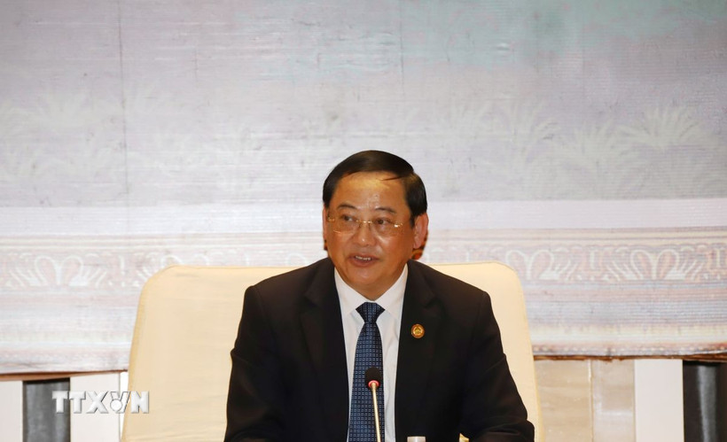 Thủ tướng Lào Sonexay Siphandone phát biểu tại buổi tiếp. (Ảnh: Xuân Tú/TTXVN)