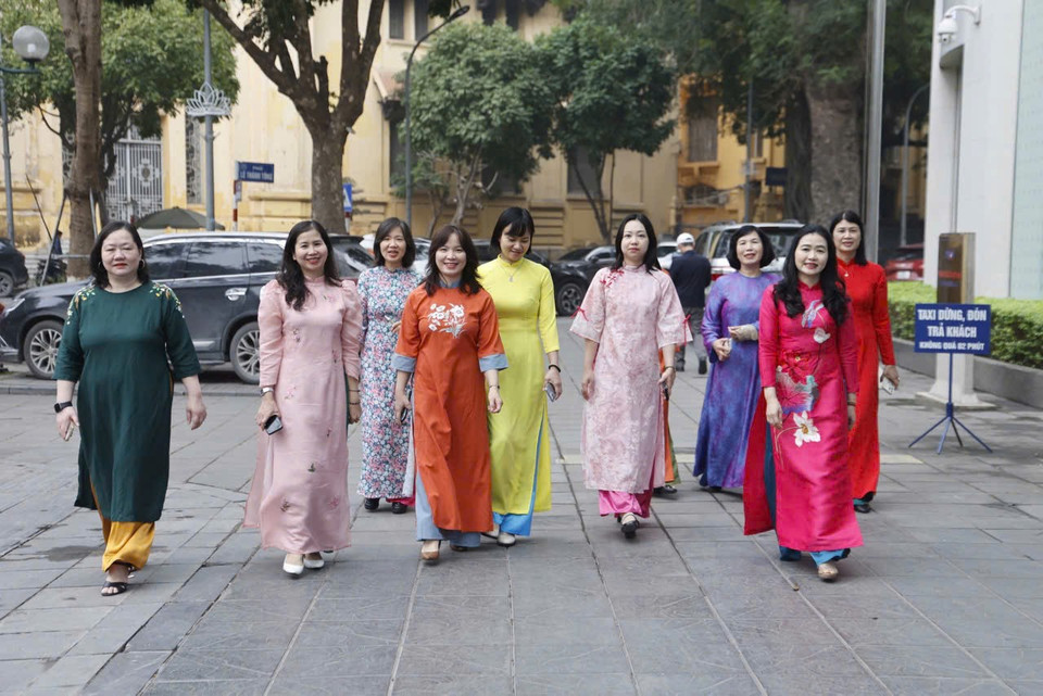 Bên ngoài trụ sở Trung tâm Thông tấn Quốc gia, số 5 Lý Thường Kiệt (Hà Nội). (Ảnh: Vietnam+)