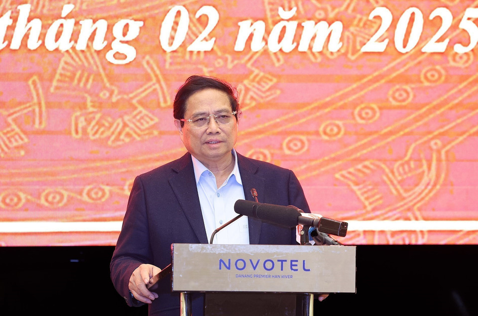 Tối 9/2/2025, tại thành phố Đà Nẵng, Thủ tướng Phạm Minh Chính làm việc với Ban Thường vụ Thành uỷ Đà Nẵng về tình hình phát triển kinh tế-xã hội và các nhiệm vụ trọng tâm trong thời gian tới. (Ảnh: Dương Giang/TTXVN)
