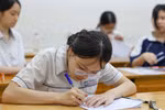 Thí sinh Hà Nội dự thi môn Ngữ văn. (Ảnh: Thanh Tùng/TTXVN)