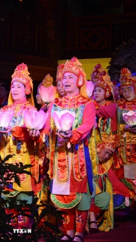 Tiết mục biểu diễn nghệ thuật tại Hội nghị. (Ảnh: Văn Dũng/TTXVN)