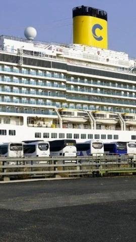 Tàu Costa Deliziosa cập cảng ở Thành phố Hồ Chí Minh sáng 22/2. (Nguồn: Báo Nhân dân)