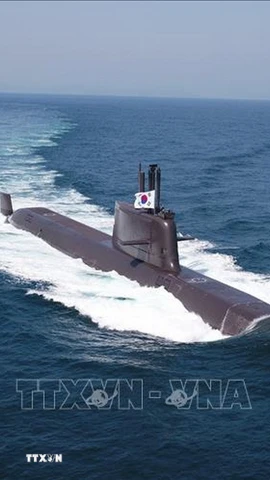 Tàu ngầm diesel Shin Chae-ho nặng 3.000 tấn do Công ty đóng tàu HD Hyundai Heavy Industries Co. của Hàn Quốc chế tạo. (Ảnh: YONHAP/ TTXVN )