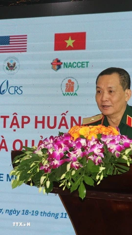 Thiếu tướng Đỗ Hồng Lâm, Phó Chủ tịch thường trực Trung ương Hội Nạn nhân chất độc da cam/dioxin Việt Nam, phát biểu. (Ảnh: Ngọc Thiện/TTXVN).