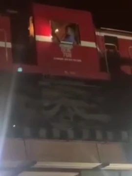 Chính thức thông tuyến đường sắt Bắc-Nam sau 4 ngày bị sạt lở