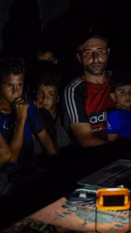 Người dân Gaza dựng lều tạm xem World Cup 2026 gây xúc động toàn cầu 