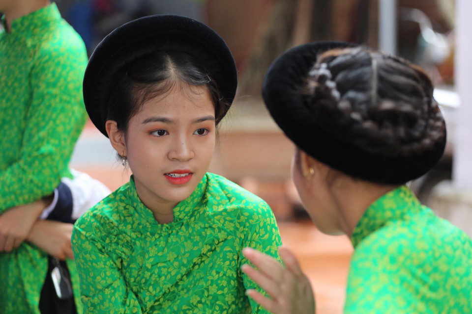 Tổ nghề ca trù Đông Môn là Đinh Dự thanh xà Đại vương và Mãn Đường Hoa công chúa. Hai vị là người dạy ca trù cho người thân trong họ và các dòng họ tại địa phương, biến Đông Môn trở thành ca quán của cả vùng. (Ảnh: CTV/Vietnam+)