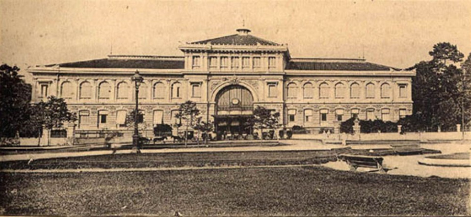 Hình ảnh Bưu điện thành phố xưa. (Ảnh: BTC)