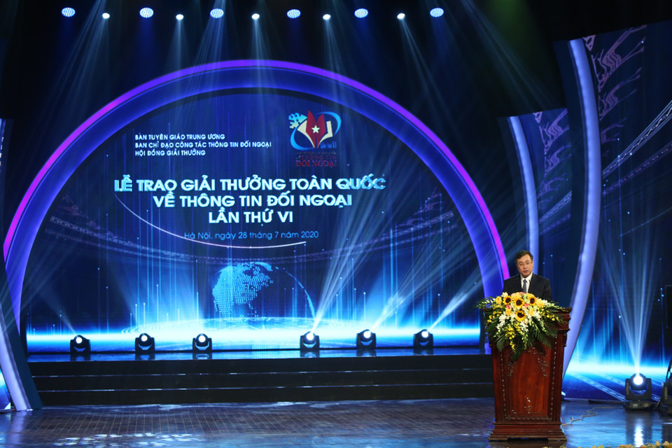 Lễ trao Giải thưởng Toàn quốc về Thông tin Đối ngoại lần thứ sáu (năm 2019) đã diễn ra trang trọng tối 28/7 tại Hà Nội. (Ảnh: Tá Hiển/Vietnam+)