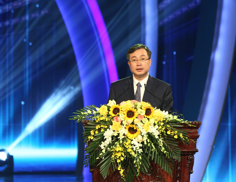 Ông Bùi Trường Giang, Phó trưởng ban Tuyên giáo Trung ương, Phó Trưởng ban Thường trực Ban chỉ đạo Công tác Thông tin Đối ngoại cho biết ban tổ chức nhận được 1.331 tác phẩm tham dự (tăng 37% so với mùa giải trước). (Ảnh: Tá Hiển/Vietnam+)